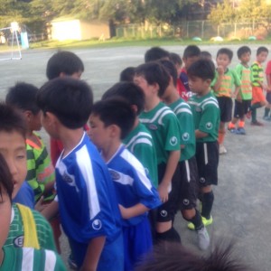 エクセレントフィート桜町小学校交流試合/川口アイシンク少年サッカ‐鳩ヶ谷市小学生二三四五年幼児