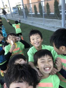 U-8EnjoyFootballスクールJリーグリーガープロ川口市アイシンク新郷南安行小学校小学生一二三四五六年幼児サッカークラブチーム