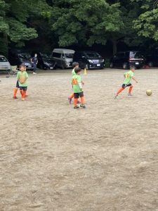 U-8試合芝第二グランド鳩ケ谷Jリーグリーガープロ川口市アイシンク新郷南安行東慈林神根小学校小学生一二三四五六年幼児少年サッカークラブチーム