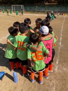 u-8芝第二グランド試合新郷東部公園Jリーグリーガープロ川口市アイシンク新郷南安行東慈林神根小学校小学生一二三四五六年幼児少年サッカークラブチーム