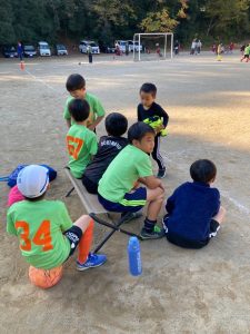 u-8芝第二グランド試合新郷東部公園Jリーグリーガープロ川口市アイシンク新郷南安行東慈林神根小学校小学生一二三四五六年幼児少年サッカークラブチーム