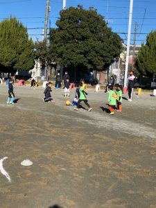 U7試合鳩ヶ谷キッカーズ辻小Jリーグリーガープロ川口市アイシンク新郷南安行東慈林神根小学校小学生一二三四五六年幼児少年サッカークラブチーム