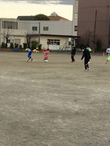 親子サッカー川口市立慈林小学校新郷スポーツセンターJリーグリーガープロアイシンク新郷南安行東神根小学生一二三四五六年幼児少年サッカークラブチーム