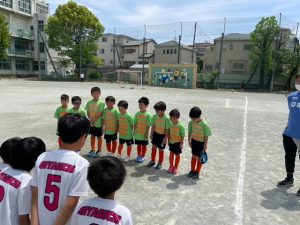 U-8大谷口試合上手くなる自分たちで考えるチーム鳩ヶ谷Jリーグリーガープロ川口市アイシンク新郷南安行東慈林神根小学校小学生一二三四五六年幼児少年サッカークラブチーム