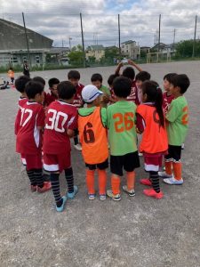 U-10ちくみキッカーズ試合上手くなる自分たちで考えるチーム鳩ヶ谷Jリーグリーガープロ川口市アイシンク新郷南安行東慈林神根小学校小学生一二三四五六年幼児少年サッカークラブチーム