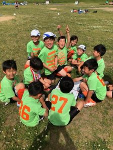 新郷東部公園試合上手くなる自分たちで考えるチーム鳩ヶ谷Jリーグリーガープロ川口市アイシンク新郷南安行東慈林神根小学校小学生一二三四五六年幼児少年サッカークラブチーム