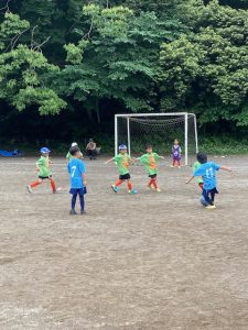 U-7芝第二グランド試合試合上手くなる自分たちで考えるチーム鳩ヶ谷Jリーグリーガープロ川口市アイシンク新郷南安行東慈林神根小学校小学生一二三四五六年幼児少年サッカークラブチーム