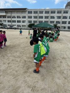 U-9U-10埼玉県立鳩ケ谷高校試合上手くなる自分たちで考えるチーム鳩ヶ谷Jリーグリーガープロ川口市アイシンク新郷南安行東慈林神根小学校小学生一二三四五六年幼児少年サッカークラブチーム