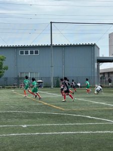 U-12FCリアル試合上手くなる自分たちで考えるチーム鳩ヶ谷Jリーグリーガープロ川口市アイシンク新郷南安行東慈林神根小学校小学生一二三四五六年幼児少年サッカークラブチーム