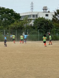 U-9グリーンカードリーグ試合上手くなる自分たちで考えるチーム鳩ヶ谷Jリーグリーガープロ川口市アイシンク新郷南安行東慈林神根小学校小学生一二三四五六年幼児少年サッカークラブチーム