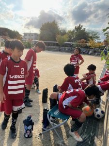 U-11試合上手くなる自分たちで考えるチーム鳩ヶ谷Jリーグリーガープロ川口市アイシンク新郷南安行東慈林神根小学校小学生一二三四五六年幼児少年サッカークラブチーム