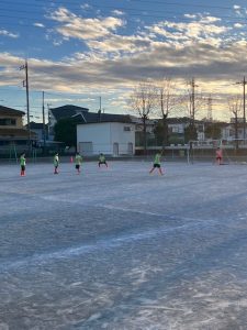 U-8U-9試合SoukaAsuma上手くなる自分たちで考えるチーム鳩ヶ谷Jリーグリーガープロ川口市アイシンク新郷南安行東慈林神根小学校小学生一二三四五六年幼児少年サッカークラブチーム