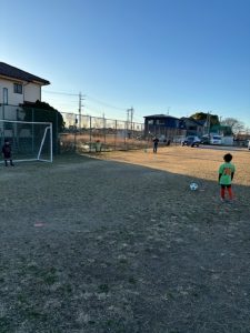 U-7越谷ソルダード試合上手くなる自分たちで考えるチーム鳩ヶ谷Jリーグリーガープロ川口市アイシンク新郷南安行東慈林神根東桜町小学校小学生一二三四五六年幼児少年サッカークラブチーム