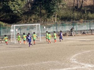 芝試合上手くなる自分たちで考えるチーム鳩ヶ谷Jリーグリーガープロ川口市アイシンク新郷南安行東慈林神根東桜町小学校小学生一二三四五六年幼児少年サッカークラブチーム