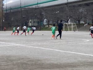 U-10SDリーグ試合上手くなる自分たちで考えるチーム鳩ヶ谷Jリーグリーガープロ川口市アイシンク新郷南安行東慈林神根東桜町小学校小学生一二三四五六年幼児少年サッカークラブチーム