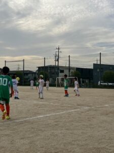 U-910戸塚試合上手くなる自分たちで考えるチーム鳩ヶ谷Jリーグリーガープロ川口市アイシンク新郷南安行東慈林神根東桜町小学校小学生一二三四五六年幼児少年サッカークラブチーム