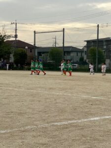 U-910戸塚試合上手くなる自分たちで考えるチーム鳩ヶ谷Jリーグリーガープロ川口市アイシンク新郷南安行東慈林神根東桜町小学校小学生一二三四五六年幼児少年サッカークラブチーム