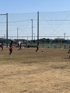 U-10試合上手くなる自分たちで考えるチーム鳩ヶ谷Jリーグリーガープロ川口市アイシンク新郷南安行東慈林神根東桜町小学校小学生一二三四五六年幼児少年サッカークラブチーム