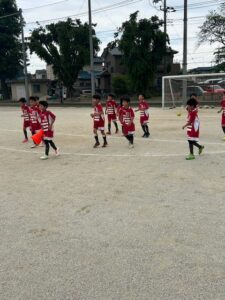 U-11川鶴試合上手くなる自分たちで考えるチーム鳩ヶ谷Jリーグリーガープロ川口市アイシンク新郷南安行東慈林神根東桜町小学校小学生一二三四五六年幼児少年サッカークラブチーム