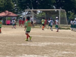 三年生U-9グリーンカードリーグ上手くなる自分たちで考えるチーム鳩ヶ谷Jリーグリーガープロ川口市アイシンク新郷南安行東慈林神根東桜町小学校小学生一二三四五六年幼児少年サッカークラブチーム