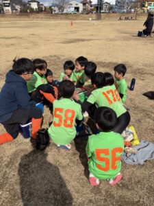 KIRONGA試合上手くなる自分たちで考えるチーム鳩ヶ谷Jリーグリーガープロ川口市アイシンク新郷南安行東慈林神根東桜町小学校小学生一二三四五六年幼児少年サッカークラブチーム