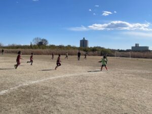 三領グランド上手くなる自分たちで考えるチーム鳩ヶ谷Jリーグリーガープロ川口市アイシンク新郷南安行東慈林神根東桜町小学校小学生一二三四五六年幼児少年サッカークラブチーム