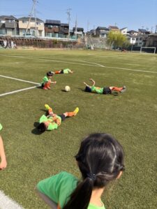 赤井グランド川口カップ上手くなる自分たちで考えるチーム鳩ヶ谷Jリーグリーガープロ川口市アイシンク新郷南安行東慈林神根東桜町小学校小学生一二三四五六年幼児少年サッカークラブチーム
