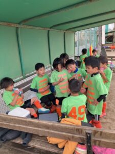 はくつる試合上手くなる自分たちで考えるチーム鳩ヶ谷Jリーグリーガープロ川口市アイシンク新郷南安行東慈林神根東桜町小学校小学生一二三四五六年幼児少年サッカークラブチーム