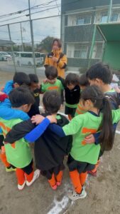 はくつる試合上手くなる自分たちで考えるチーム鳩ヶ谷Jリーグリーガープロ川口市アイシンク新郷南安行東慈林神根東桜町小学校小学生一二三四五六年幼児少年サッカークラブチーム