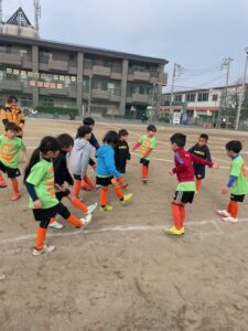 はくつる試合上手くなる自分たちで考えるチーム鳩ヶ谷Jリーグリーガープロ川口市アイシンク新郷南安行東慈林神根東桜町小学校小学生一二三四五六年幼児少年サッカークラブチーム