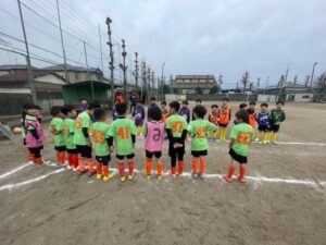 はくつる試合上手くなる自分たちで考えるチーム鳩ヶ谷Jリーグリーガープロ川口市アイシンク新郷南安行東慈林神根東桜町小学校小学生一二三四五六年幼児少年サッカークラブチーム