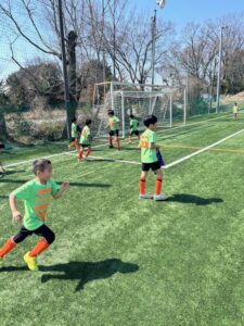 大宮西カリオカ試合上手くなる自分たちで考えるチーム鳩ヶ谷Jリーグリーガープロ川口市アイシンク新郷南安行東慈林神根東桜町小学校小学生一二三四五六年幼児少年サッカークラブチーム