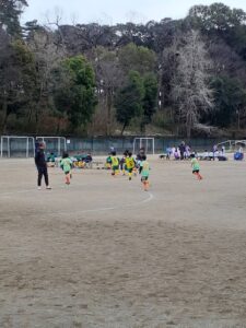 芝南試合上手くなる自分たちで考えるチーム鳩ヶ谷Jリーグリーガープロ川口市アイシンク新郷南安行東慈林神根東桜町小学校小学生一二三四五六年幼児少年サッカークラブチーム