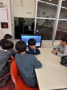KSAスーパーカップ上手くなる自分たちで考えるチーム鳩ヶ谷Jリーグリーガープロ川口市アイシンク新郷南安行東慈林神根東桜町小学校小学生一二三四五六年幼児少年サッカークラブチーム