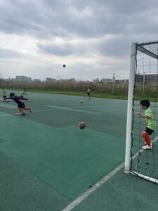 鳩ヶ谷キッカーズ試合上手くなる自分たちで考えるチーム鳩ヶ谷Jリーグリーガープロ川口市アイシンク新郷南安行東慈林神根東桜町小学校小学生一二三四五六年幼児少年サッカークラブチーム