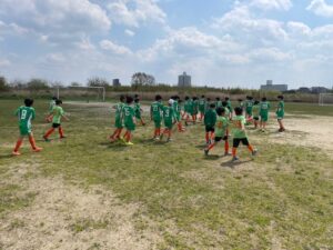 三領グランド試合上手くなる自分たちで考えるチーム鳩ヶ谷Jリーグリーガープロ川口市アイシンク新郷南安行東慈林神根東桜町小学校小学生一二三四五六年幼児少年サッカークラブチーム