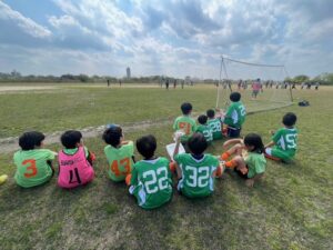 三領グランド試合上手くなる自分たちで考えるチーム鳩ヶ谷Jリーグリーガープロ川口市アイシンク新郷南安行東慈林神根東桜町小学校小学生一二三四五六年幼児少年サッカークラブチーム