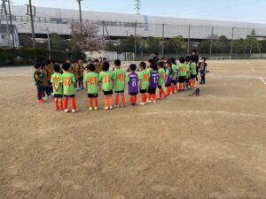草加西高校試合上手くなる自分たちで考えるチーム鳩ヶ谷Jリーグリーガープロ川口市アイシンク新郷南安行東慈林神根東桜町小学校小学生一二三四五六年幼児少年サッカークラブチーム