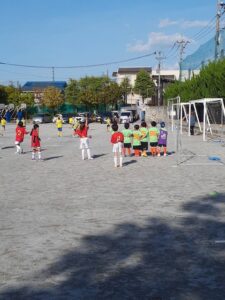 SoukaAsuma草加市立新里試合上手くなる自分たちで考えるチーム鳩ヶ谷Jリーグリーガープロ川口市アイシンク新郷南安行東慈林神根東桜町小学校小学生一二三四五六年幼児少年サッカークラブチーム