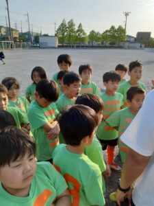 SoukaAsuma草加市立新里試合上手くなる自分たちで考えるチーム鳩ヶ谷Jリーグリーガープロ川口市アイシンク新郷南安行東慈林神根東桜町小学校小学生一二三四五六年幼児少年サッカークラブチーム