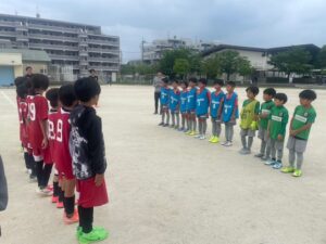 U-11試合上手くなる自分たちで考えるチーム鳩ヶ谷Jリーグリーガープロ川口市アイシンク新郷南安行東慈林神根東桜町小学校小学生一二三四五六年幼児少年サッカークラブチーム