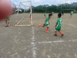 U-10若葉リーグ上手くなる自分たちで考えるチーム鳩ヶ谷Jリーグリーガープロ川口市アイシンク新郷南安行東慈林神根東桜町小学校小学生一二三四五六年幼児少年サッカークラブチーム