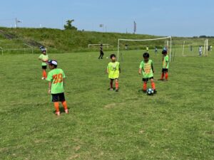 U-9SSVカップ上手くなる自分たちで考えるチーム鳩ヶ谷Jリーグリーガープロ川口市アイシンク新郷南安行東慈林神根東桜町小学校小学生一二三四五六年幼児少年サッカークラブチーム