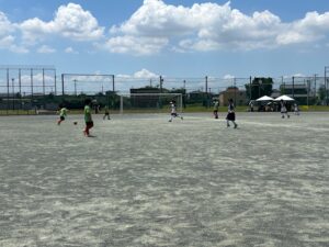 試合上手くなる自分たちで考えるチーム鳩ヶ谷Jリーグリーガープロ川口市アイシンク新郷南安行東慈林神根東桜町小学校小学生一二三四五六年幼児少年サッカークラブチーム