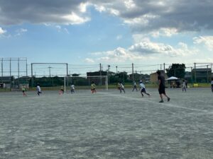 試合上手くなる自分たちで考えるチーム鳩ヶ谷Jリーグリーガープロ川口市アイシンク新郷南安行東慈林神根東桜町小学校小学生一二三四五六年幼児少年サッカークラブチーム