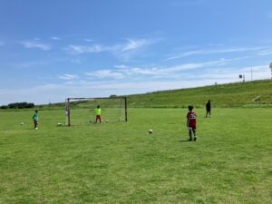U-12試合上手くなる自分たちで考えるチーム鳩ヶ谷Jリーグリーガープロ川口市アイシンク新郷南安行東慈林神根東桜町小学校小学生一二三四五六年幼児少年サッカークラブチーム