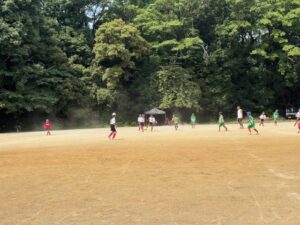 試合上手くなる自分たちで考えるチーム鳩ヶ谷Jリーグリーガープロ川口市アイシンク新郷南安行東慈林神根東桜町小学校小学生一二三四五六年幼児少年サッカークラブチーム