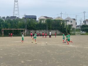 U-10試合上手くなる自分たちで考えるチーム鳩ヶ谷Jリーグリーガープロ川口市アイシンク新郷南安行東慈林神根東桜町小学校小学生一二三四五六年幼児少年サッカークラブチーム