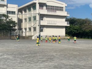 試合上手くなる自分たちで考えるチーム鳩ヶ谷Jリーグリーガープロ川口市アイシンク新郷南安行東慈林神根東桜町小学校小学生一二三四五六年幼児少年サッカークラブチーム