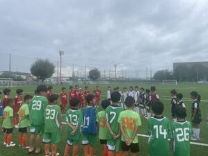 試合上手くなる自分たちで考えるチーム鳩ヶ谷Jリーグリーガープロ川口市アイシンク新郷南安行東慈林神根東桜町小学校小学生一二三四五六年幼児少年サッカークラブチーム